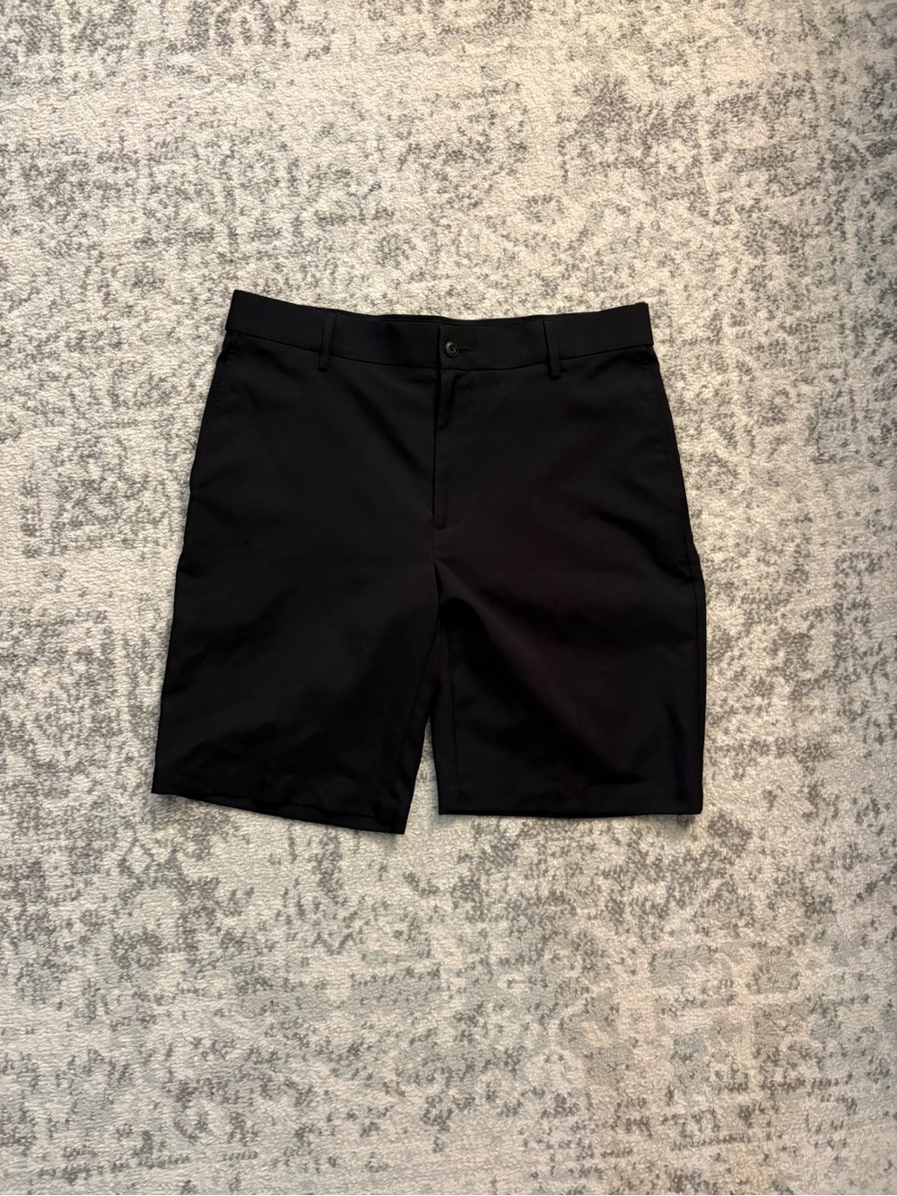 Men’s Large PGA Tour Black Golf Shorts